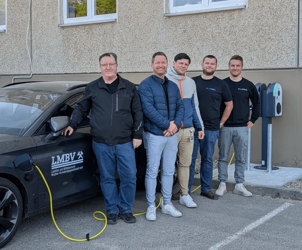 Einbau einer Transformatoranlage per Kran